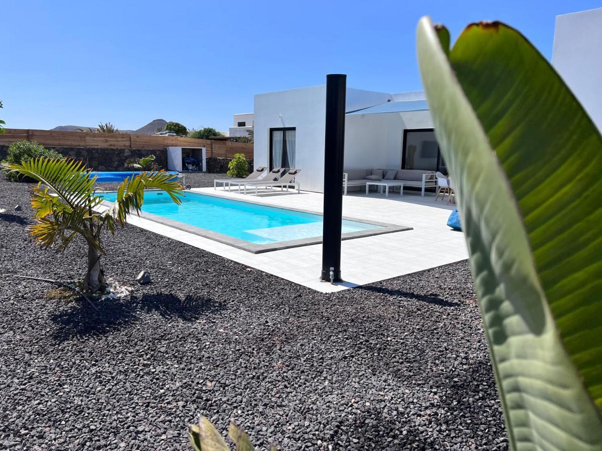 Superbe Villa Valentina, piscine chauffée, wifi Lajares Esterno foto